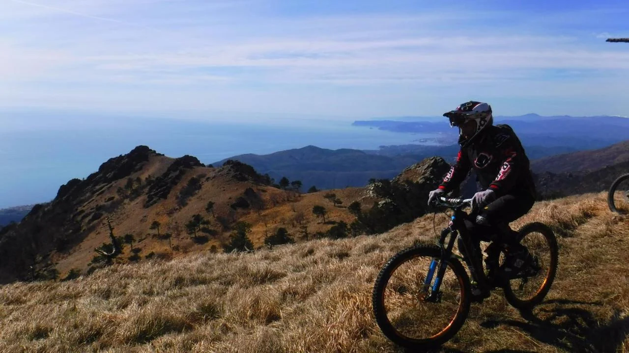 Mountain-bike outing in Liguria